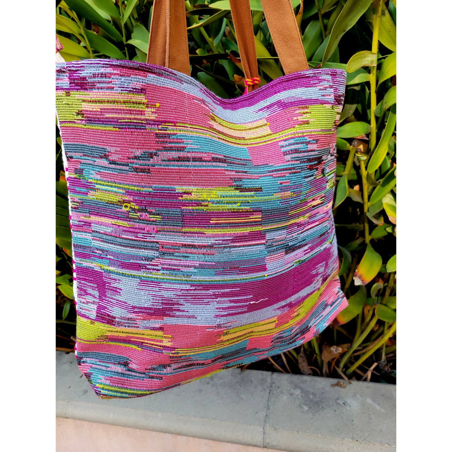UC Luxe: Maui Statement Tote