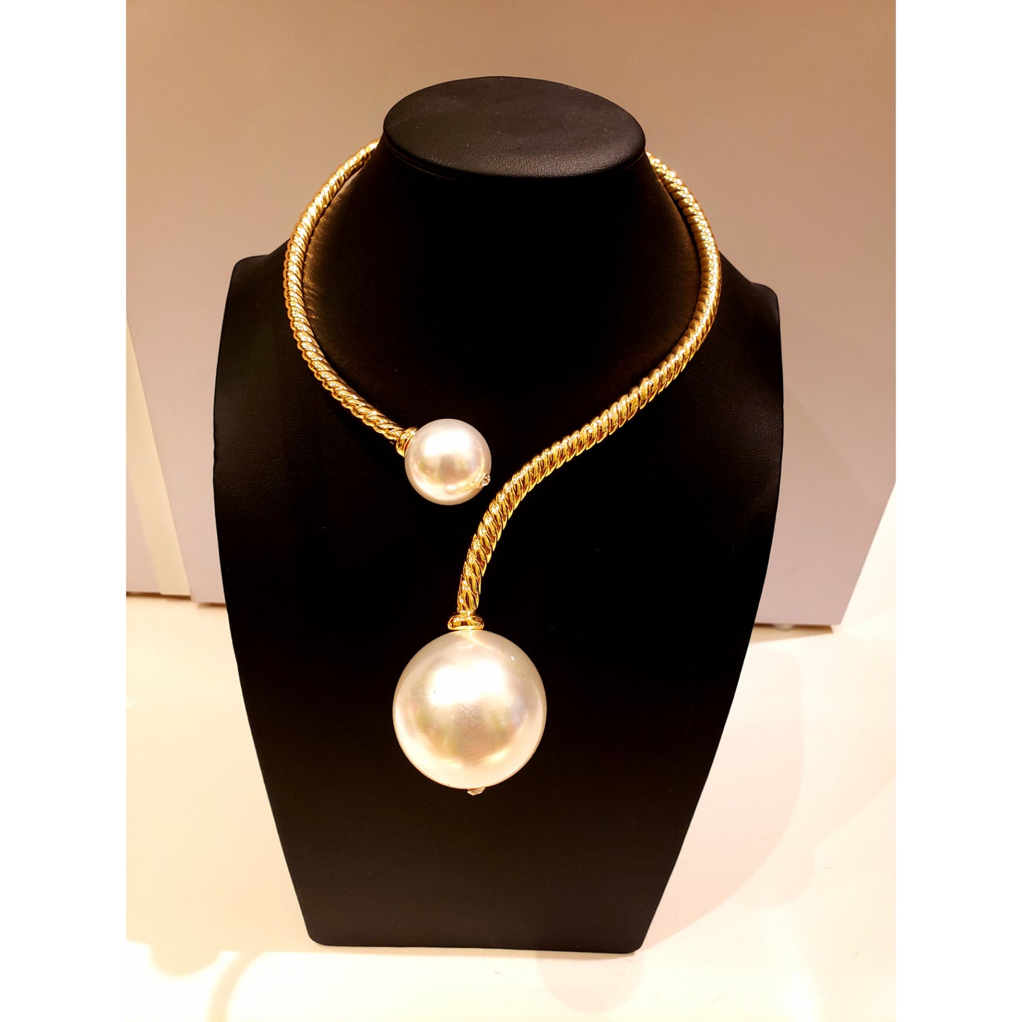 NOLA Pearl Necklace
